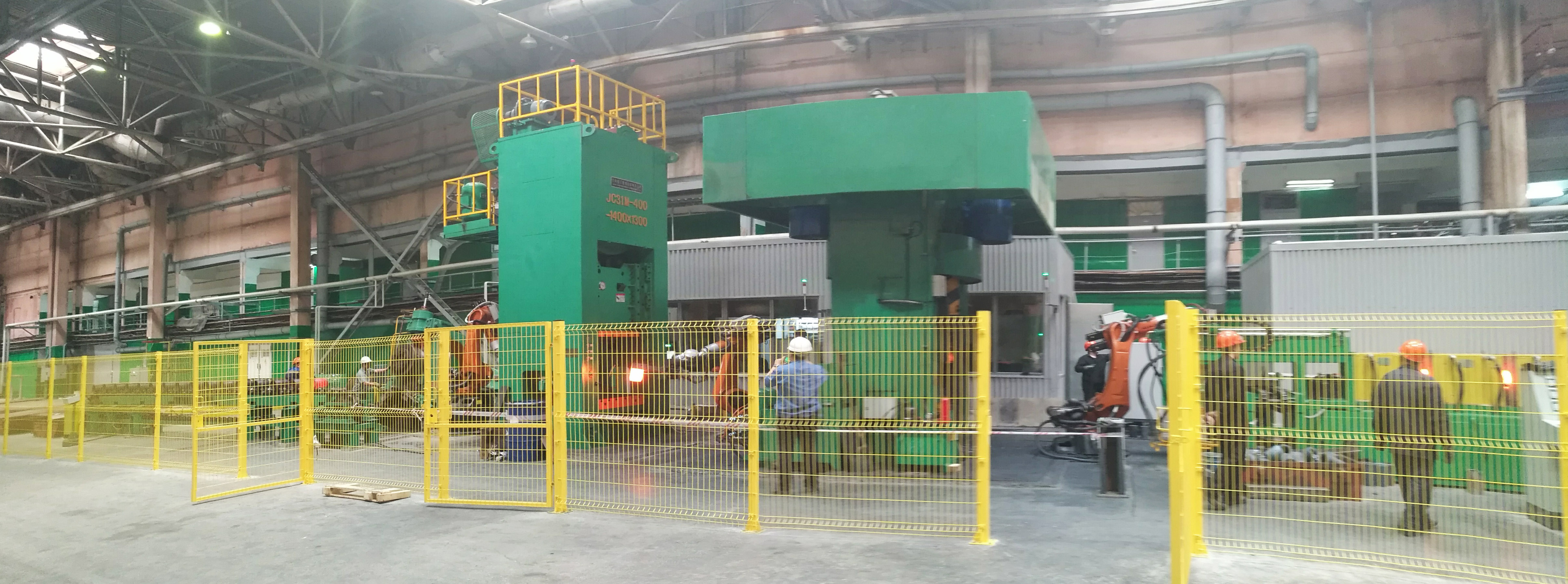 Automatic electric screw press forging line.jpg